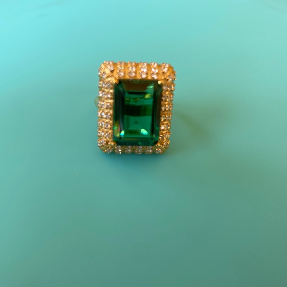 Emerald Inspired Statement Ring With Zirconia - image 4
